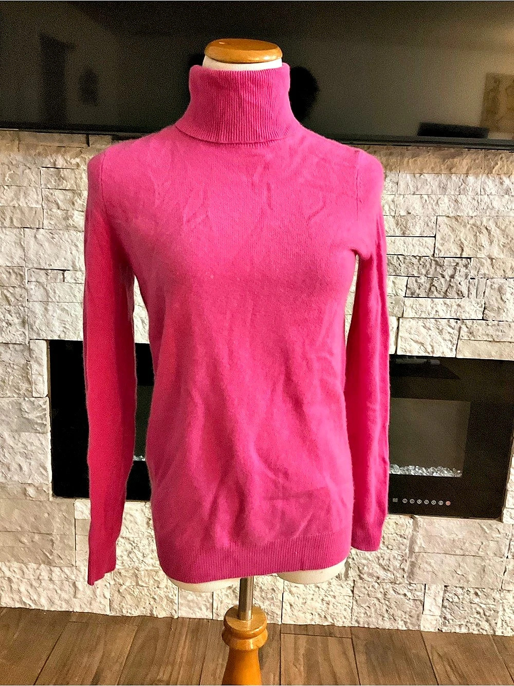 C by bloomingdale's Cashmere Turtleneck in Pink Size Medium